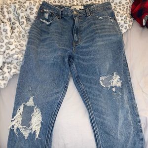 Abercrombie High Rise Mom Jean